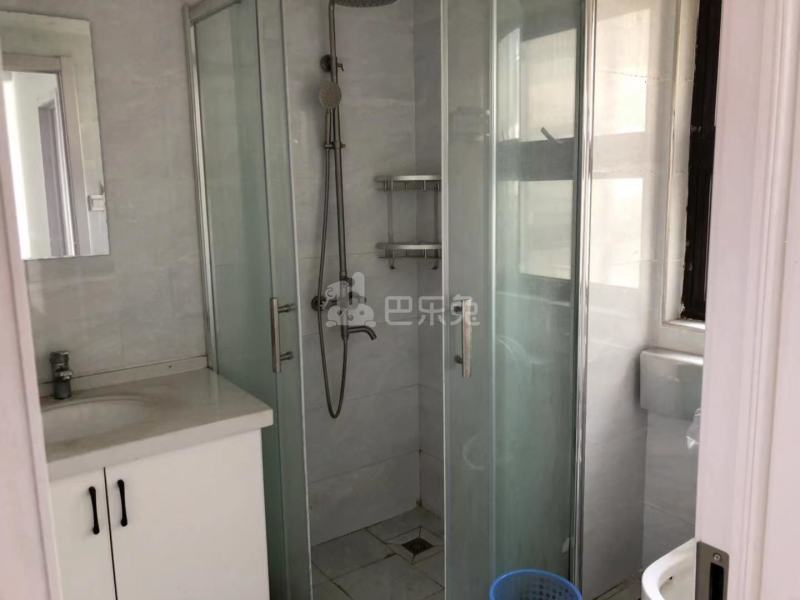 禹洲弘阳滨湖里10913020卫生间图3