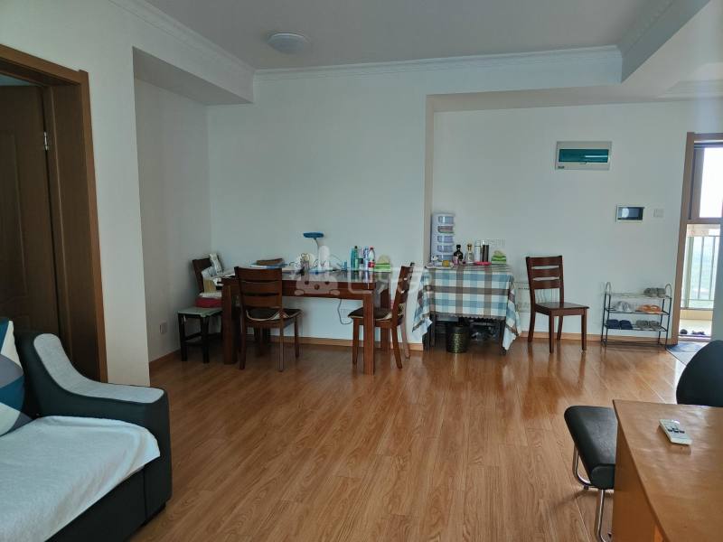 南京绿地国际花都2期10913089客厅图3