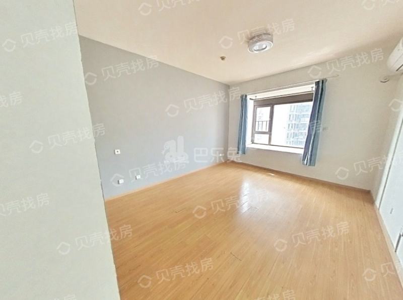 世茂外滩新城2期10923022卧室图2