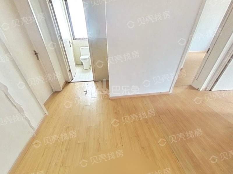 世茂外滩新城2期10923022卫生间图12