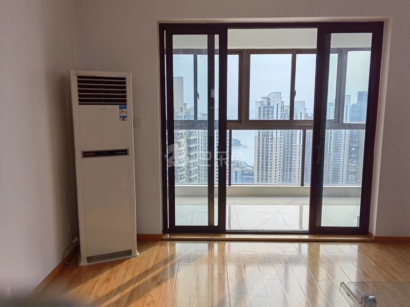 世茂外滩新城10932279卧室图5