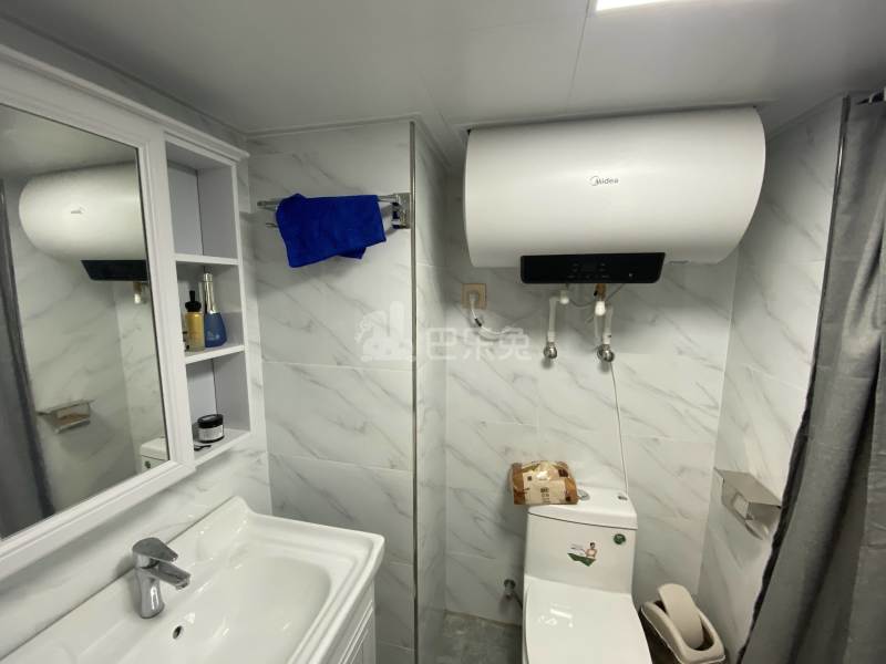 龙湖北宸星座10933547卫生间图7