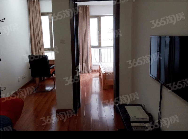 中海凯旋门10933771卧室图4