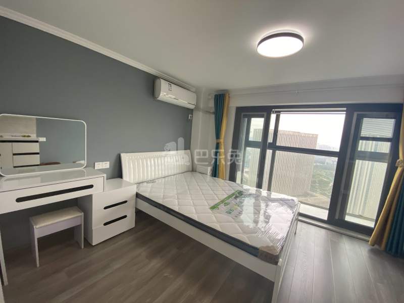 龙湖北宸星座10933791卧室图3