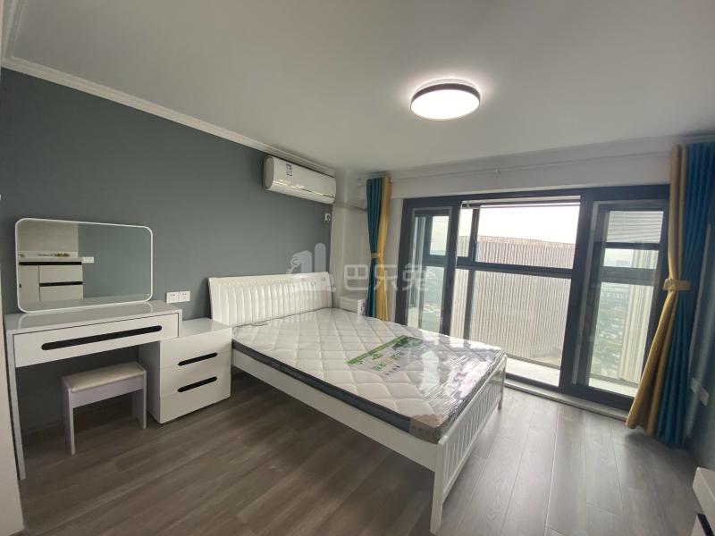 龙湖北宸星座10933791卧室图4