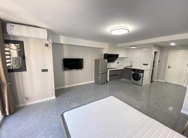 明发银河城 1室1厅1卫