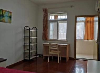 山阴路小区 2室1厅1卫