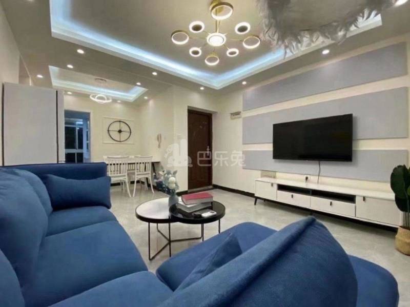 春江佳园10942500客厅图3