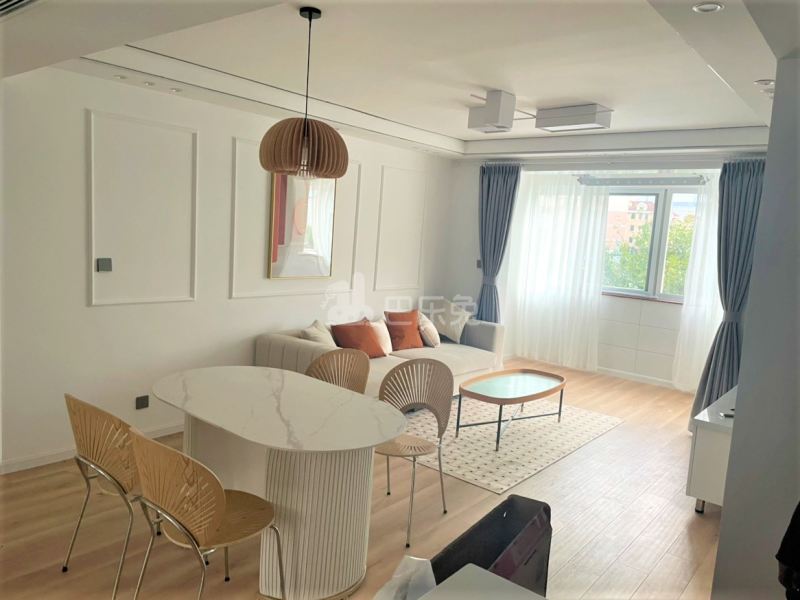 春江佳园10950286客厅图3