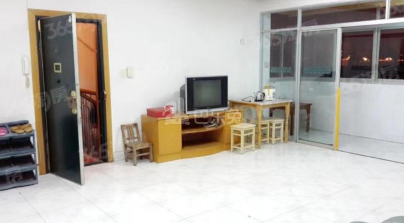 公教村10952128卧室图0