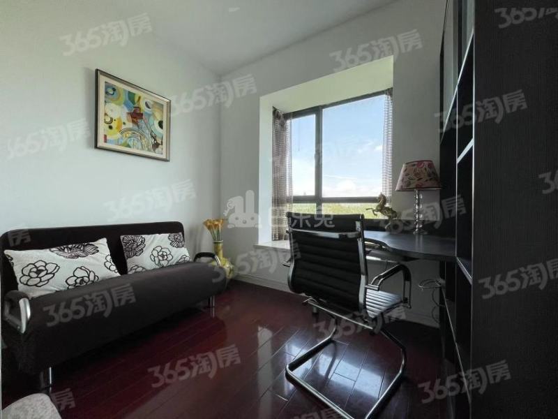 诚基名苑10952566客厅图2