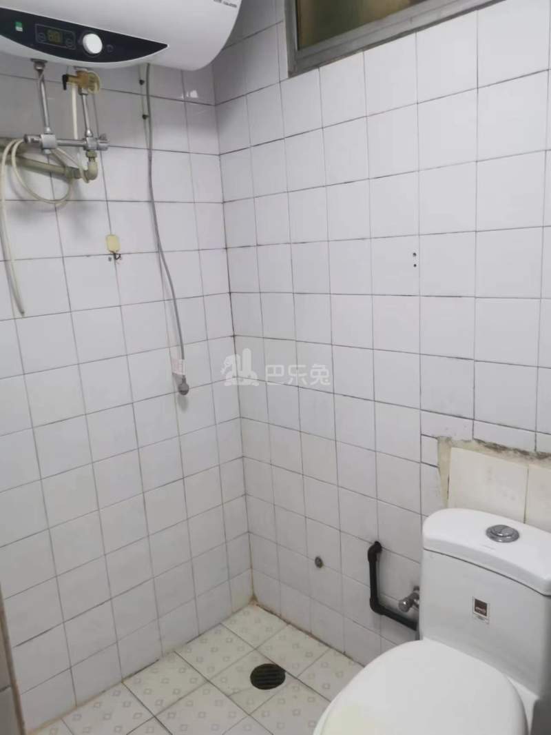 江苏路140号10982907卫生间图4