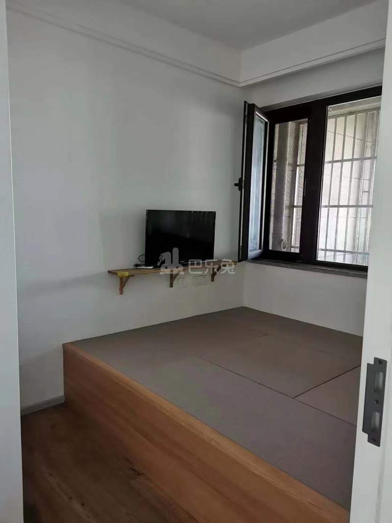 明发珠江国际10983029卧室图4