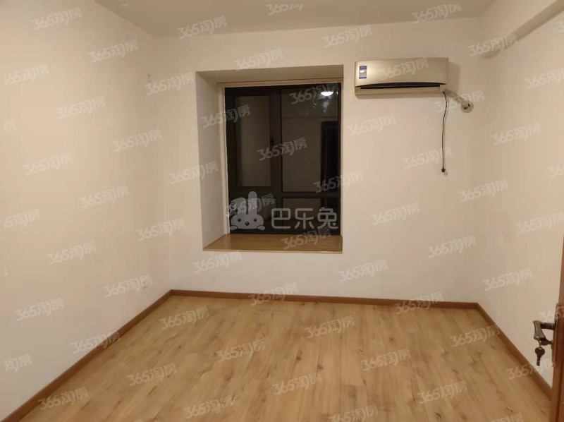 保利紫晶山11013156卧室图0