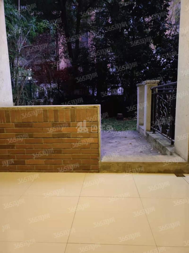 保利紫晶山11013156卧室图1