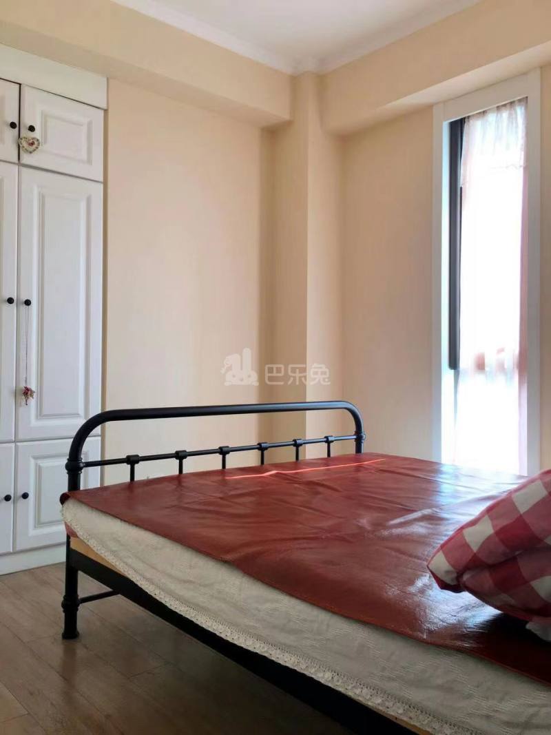 万和尊邸11013971卧室图0