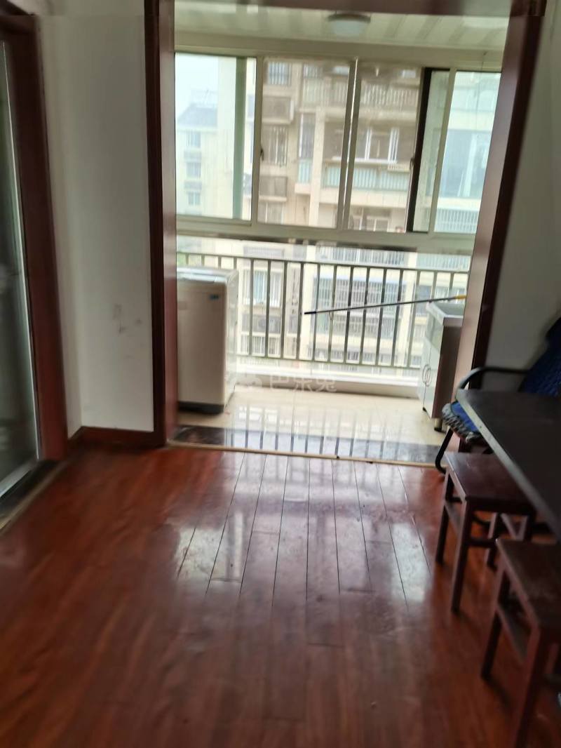 鼎泰家园11105767卧室图3