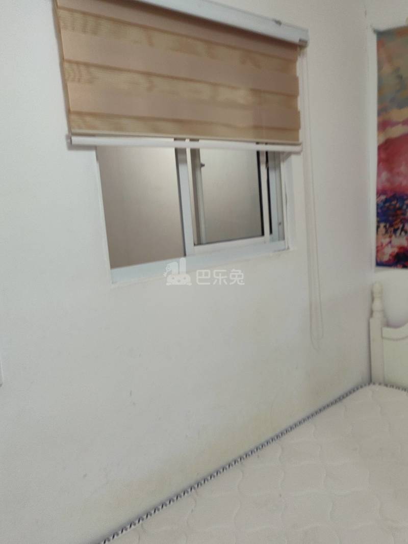 富源公寓（长青路店）11123198卧室窗户图6