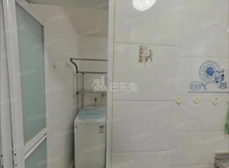 汉北街8号小区11134863卧室图4