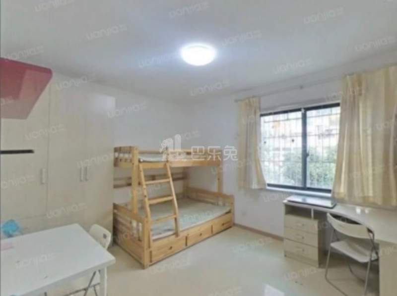 汉北街8号小区11134863卧室图5