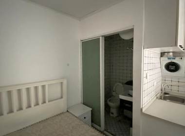 海桥路607号 1室1厅1卫