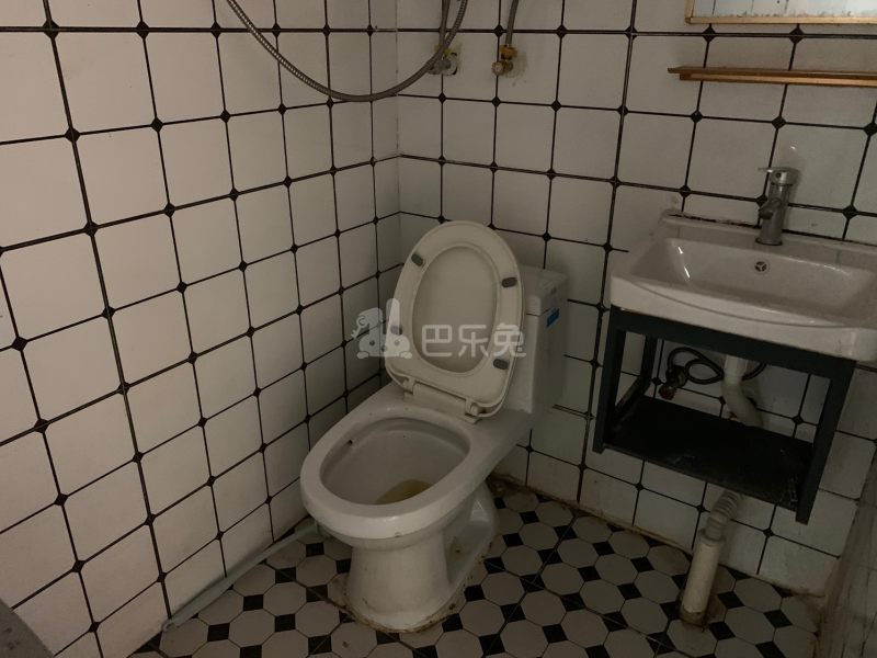 玄武小区11155476卫生间图5