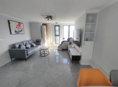 明发银河城 1室1厅1卫