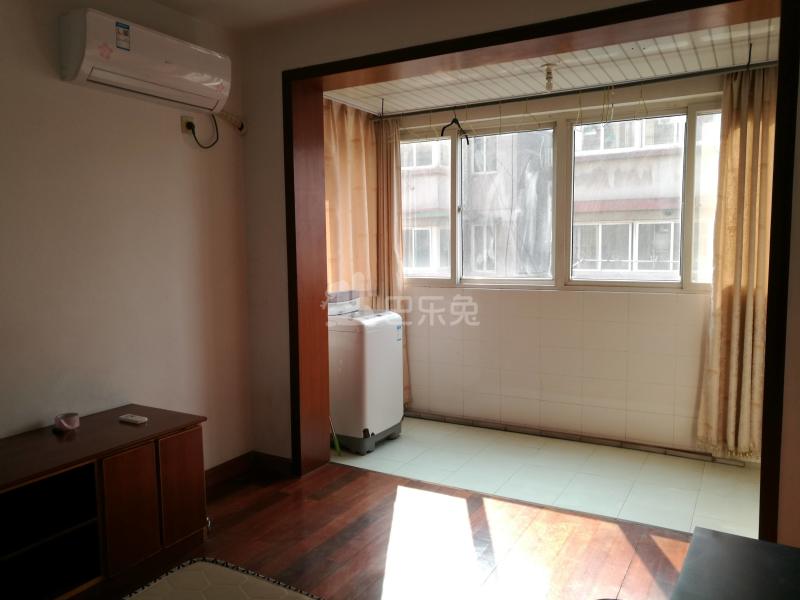 丁香花园11180229卧室图1