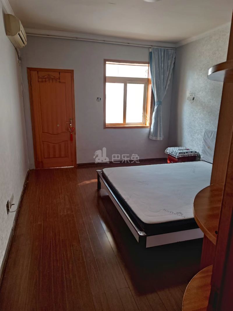 虎踞关60号小区11181201卧室图1