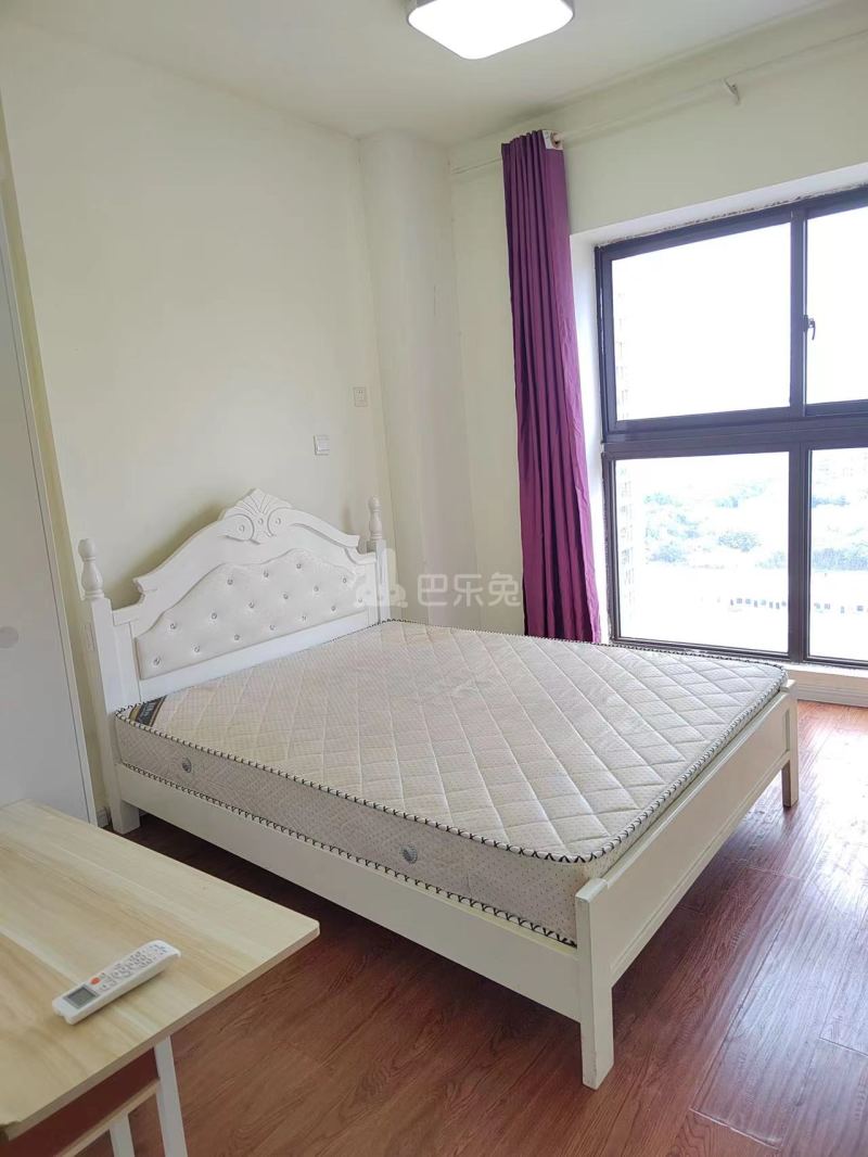 东方万汇国际公寓（东方万汇城南区）11199752卧室图2