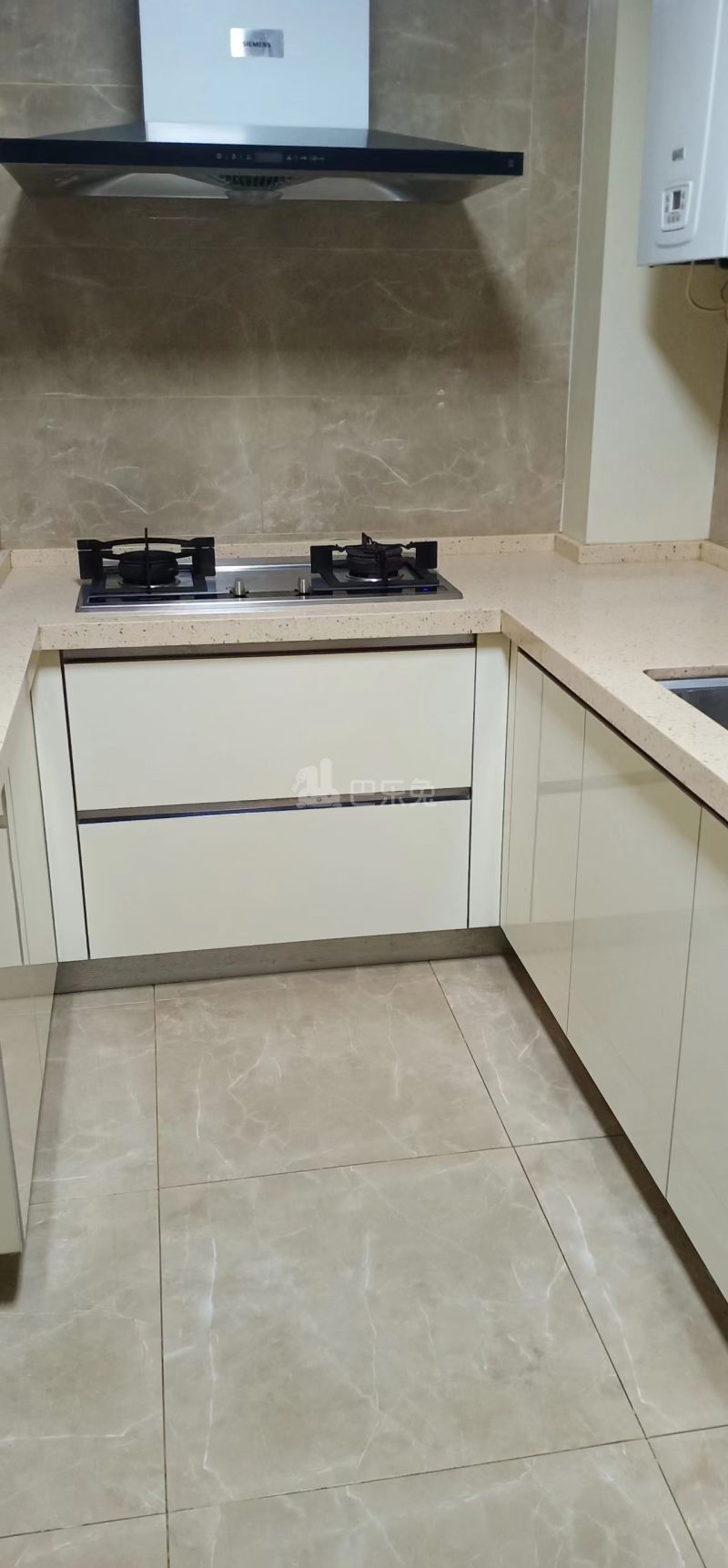 保利罗兰香谷11207093卧室图5