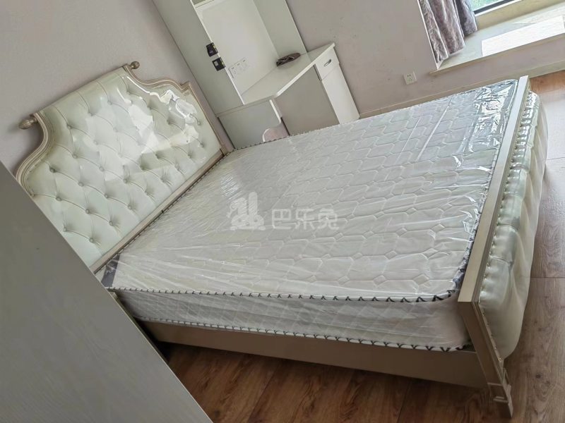 保利罗兰香谷11207093卧室图1