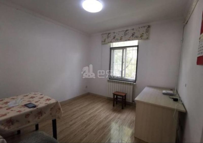 汽轮四村11207107卧室图1