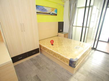 鱼籽公寓（宝安店） 1室0厅1卫