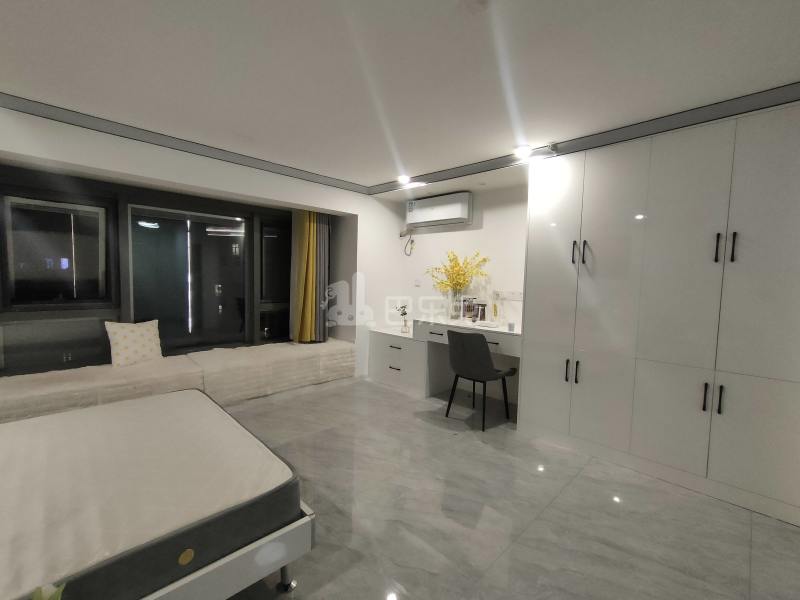 龙湖北宸星座11258281周边环境图5