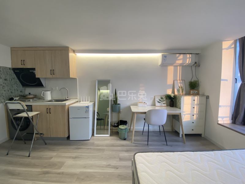 龙湖北宸星座11268755周边环境图2