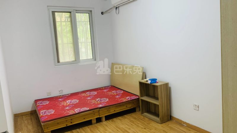 清荷园南园11279215卧室图0