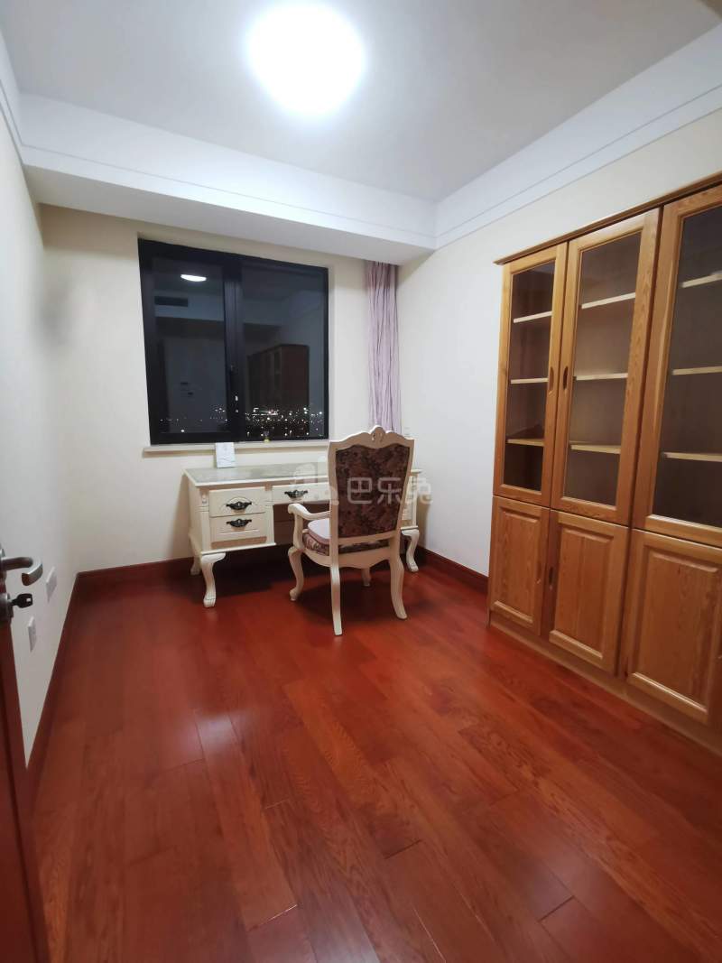 五矿崇文金城11279426卧室图4