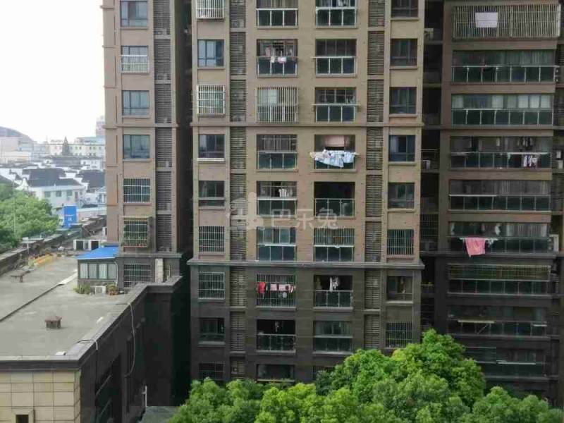 云间名门872700周边环境图18