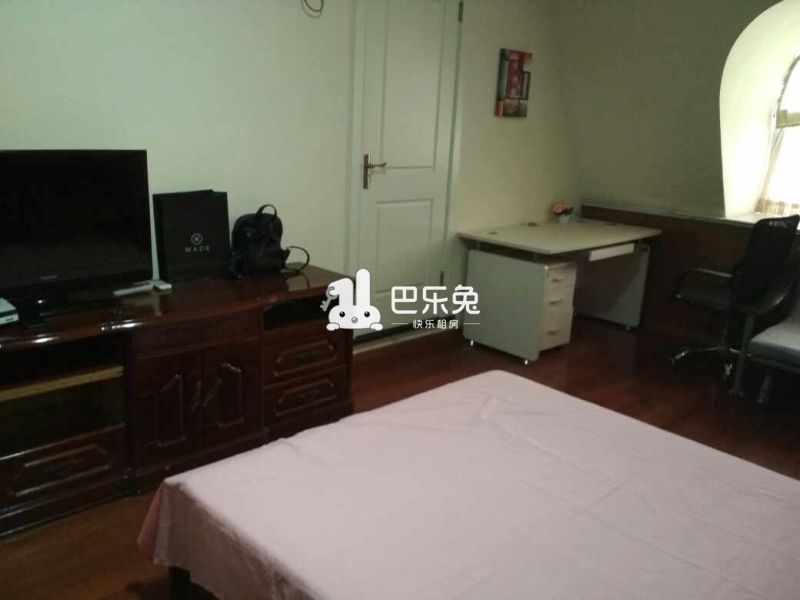 卫_合租朝南_齐河路438弄-上海巴乐兔租房