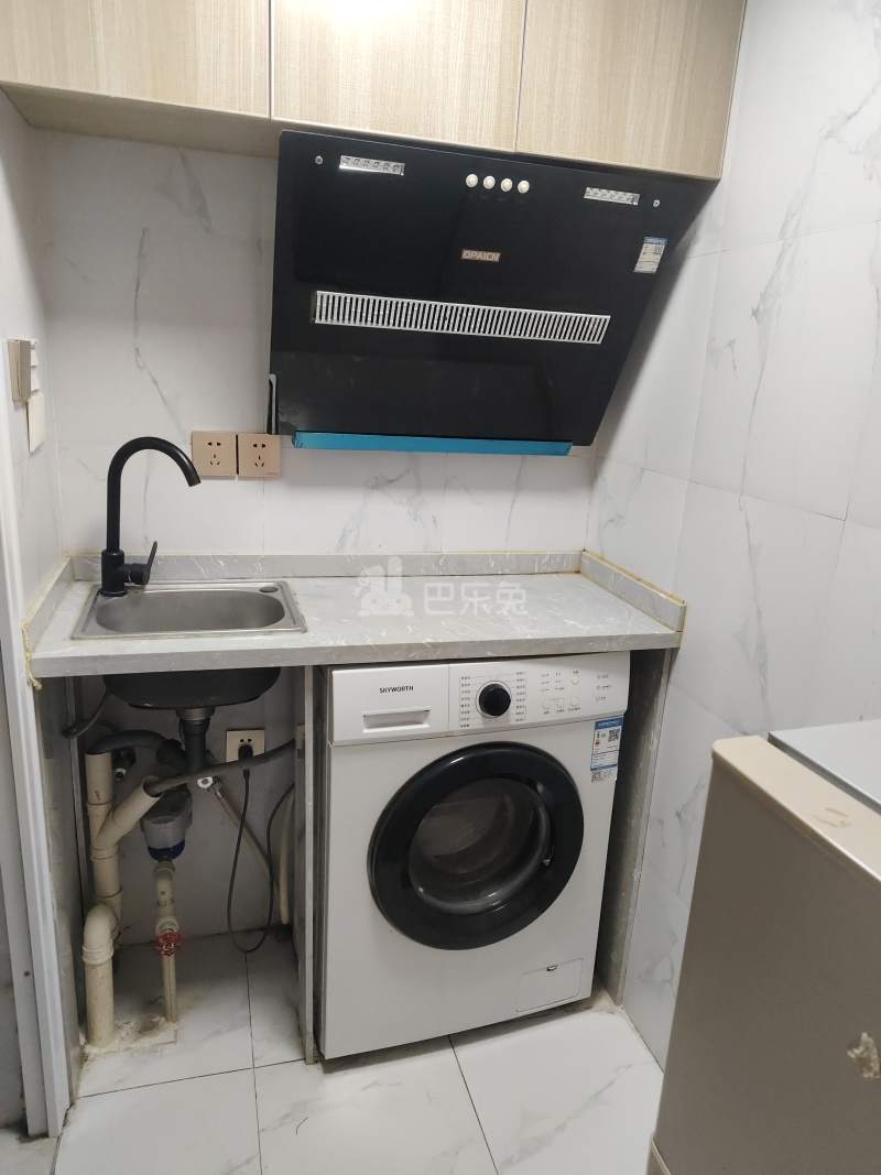 振新佳苑（预计26 年4月-6月拆迁）11376446厨房图4