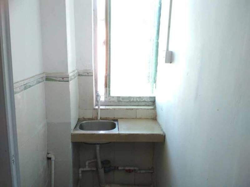 岗贝社区20号1137955厨房图6