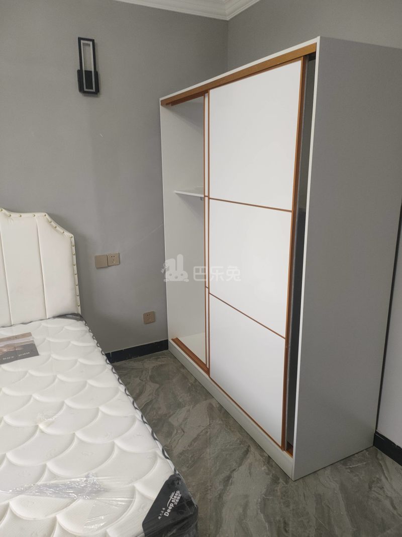 骏苑2期11381078卧室图3