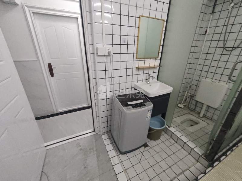 前海丹华11404182卧室图3