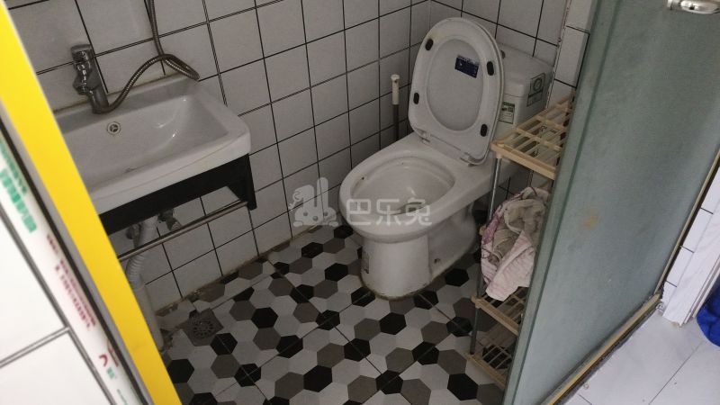 同济大学沪西校区（桃浦西路441弄）11405027卫生间图5