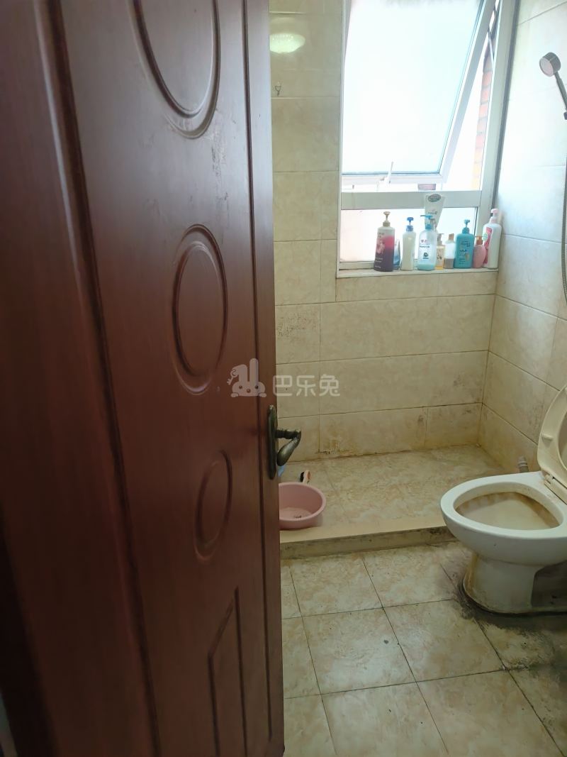 金榜新苑北区1140069卫生间图7