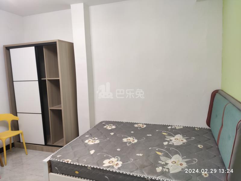 长丰村四队唐家宅（民房）11411089卧室图1