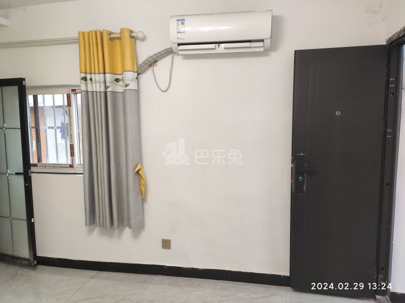 长丰村四队唐家宅（民房）11411089卧室图3