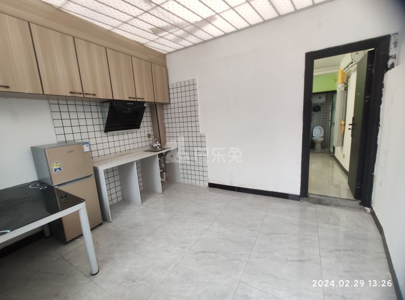 长丰村四队唐家宅（民房）11411089客厅图6