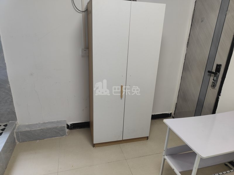 名仕春天11414617卧室图3